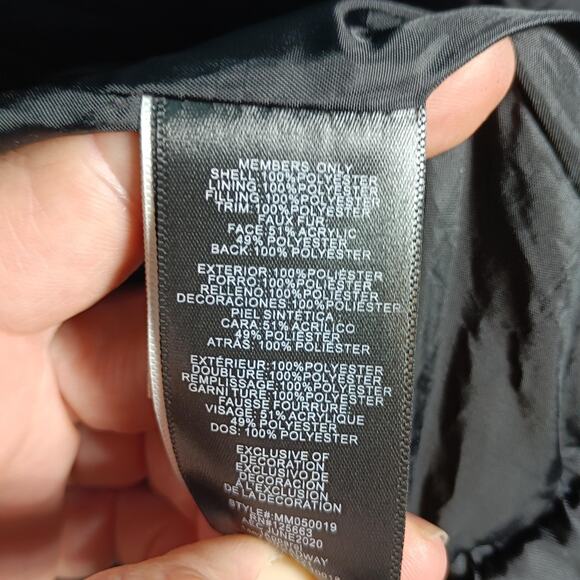 Members Only Jacket Mens XL Camo Black Hooded Faux Fur Lined Puffer Coat Warm - Picture 13 of 14